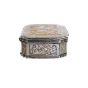 Silver and Cantonese MOP Antique Snuff Box - China, Qing Dynasty - Circa 1810