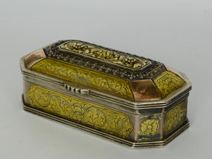 Antique tobacco Box, Kinta, lower Perak – 19th century