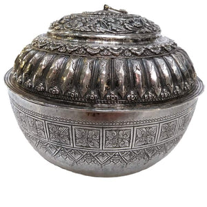 Antique Malay Silver Lidded Water Container Batil